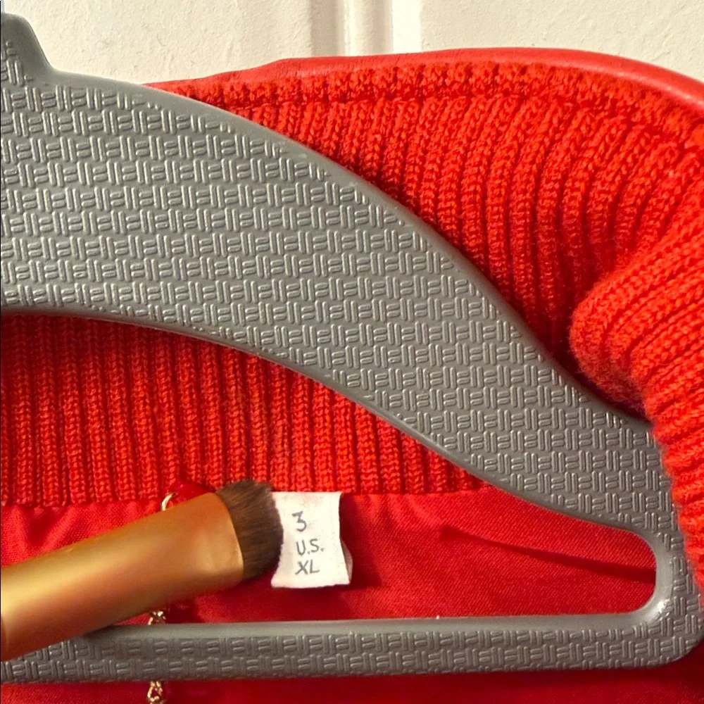 Chico's Vibrant Red Quilted Vest - Picture 2 of 6